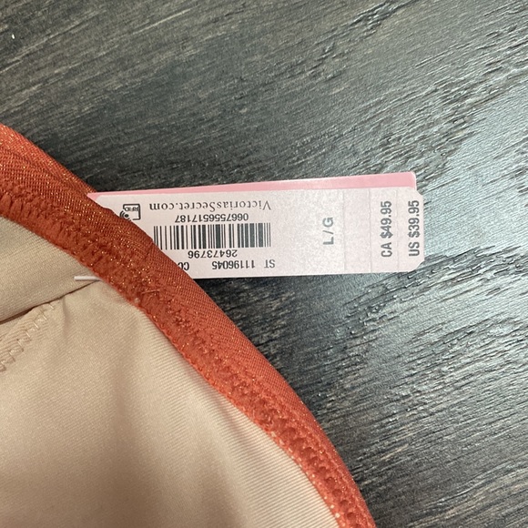 VS Swim Top - Picture 5 of 5